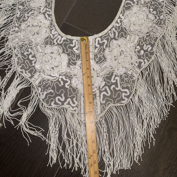 Vintage Beaded Fringe Shawl White Lace Floral Capelet Bridal Wrap Sparkly Party - Picture 9 of 13
